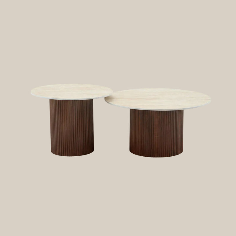 Winslow — Table basse gigogne en céramique travertin en situation