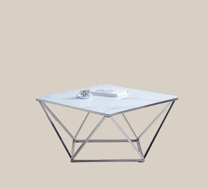 Judson — Table basse carrée en verre et chrome en situation