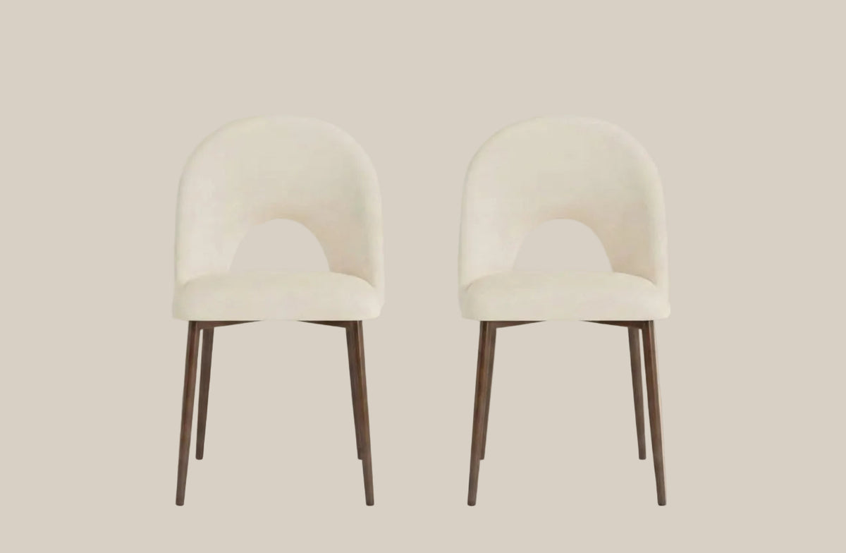 Netherby — Chaise en velours beige, piètement effet noyer — vue 4