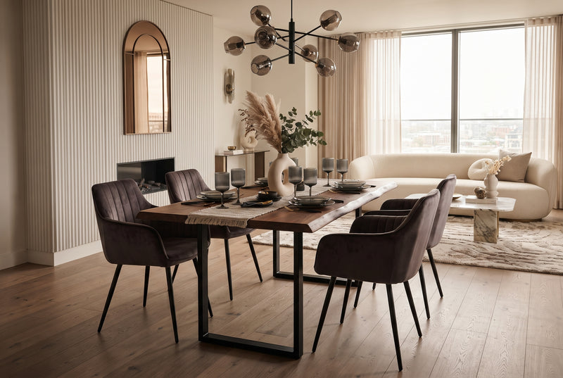 Ravensby — Chaise coque design gris anthracite en situation