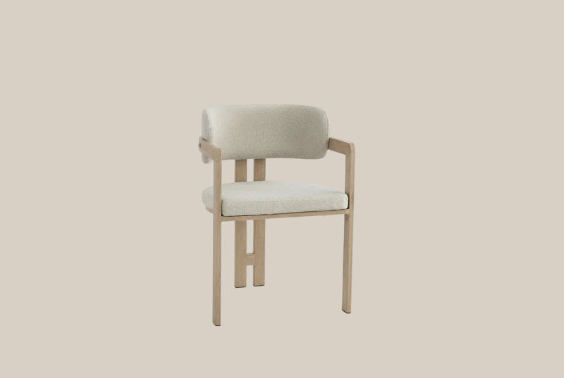 Preston — Chaise en tissu Grain sable, piètement effet chêne griffé