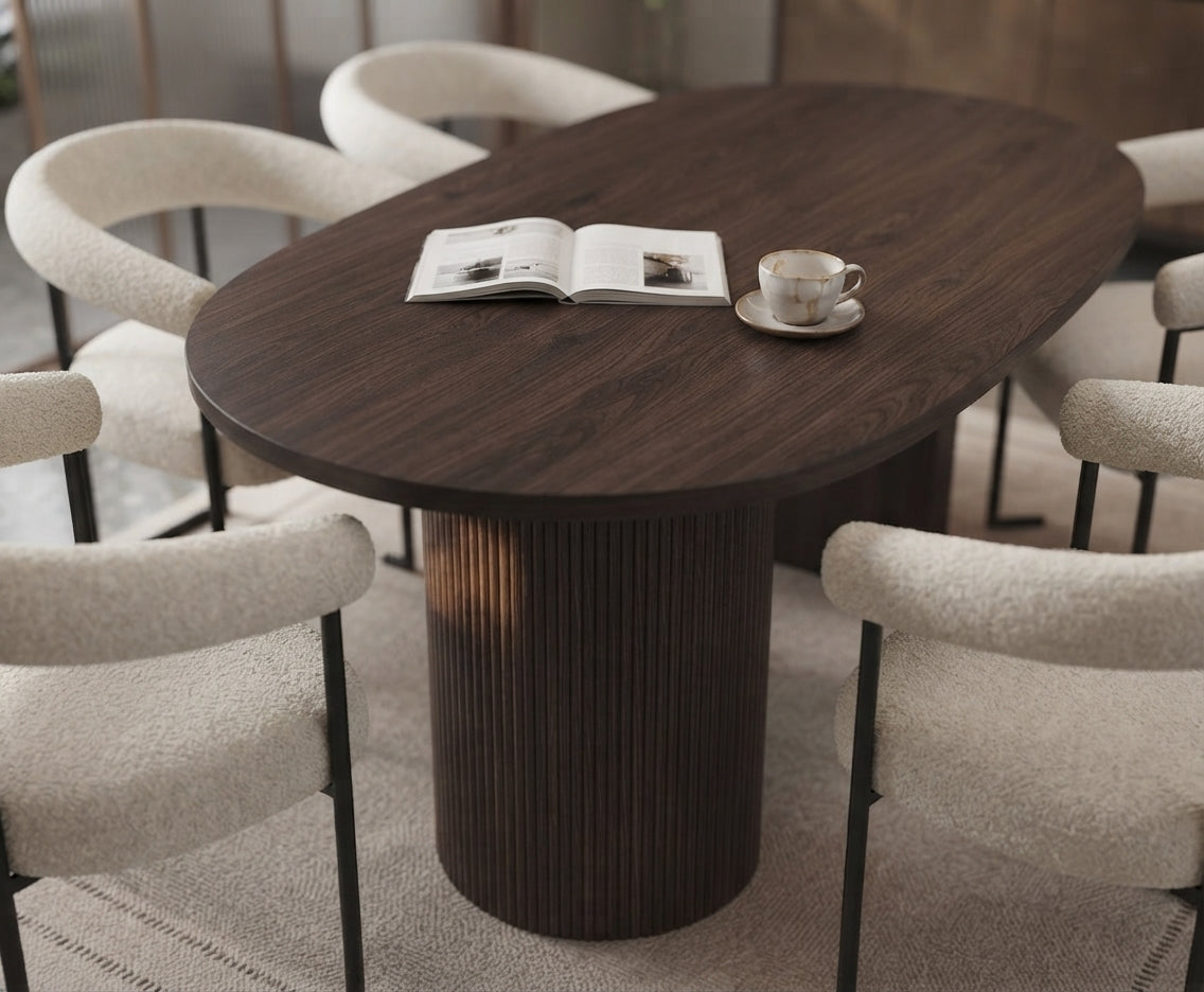 Marford — Table à manger en effet noyer — vue 1