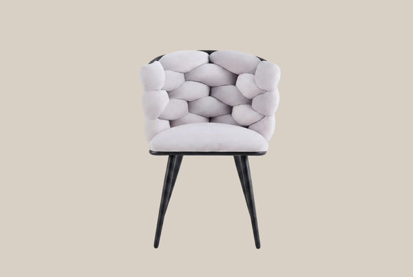 Alder — Chaise en velours gris clair, piètement métal noir