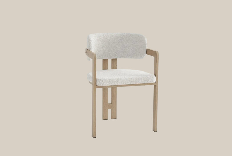 Preston — Chaise en tweed latte, piètement effet chêne griffé