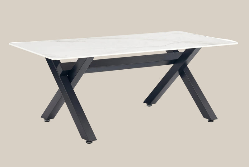 Wexford — Table basse en céramique marbre blanc en situation