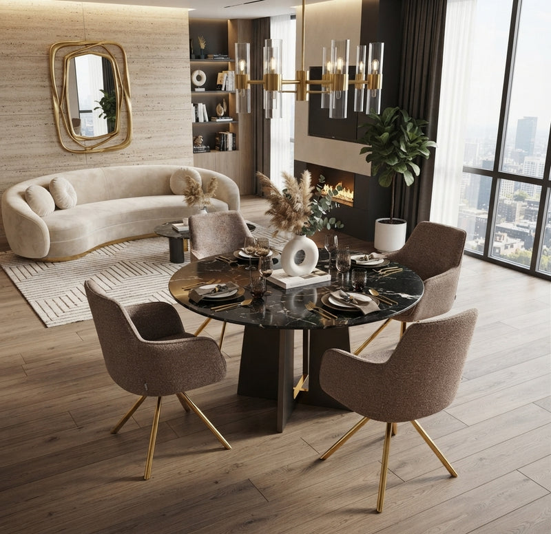 Aldwick — Chaise avec accoudoirs en tissu taupe, piètement doré en situation