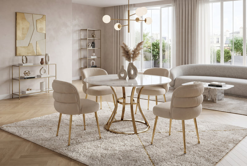 Ashfield — Chaise en tissu effet lin moka, piètement gold en situation