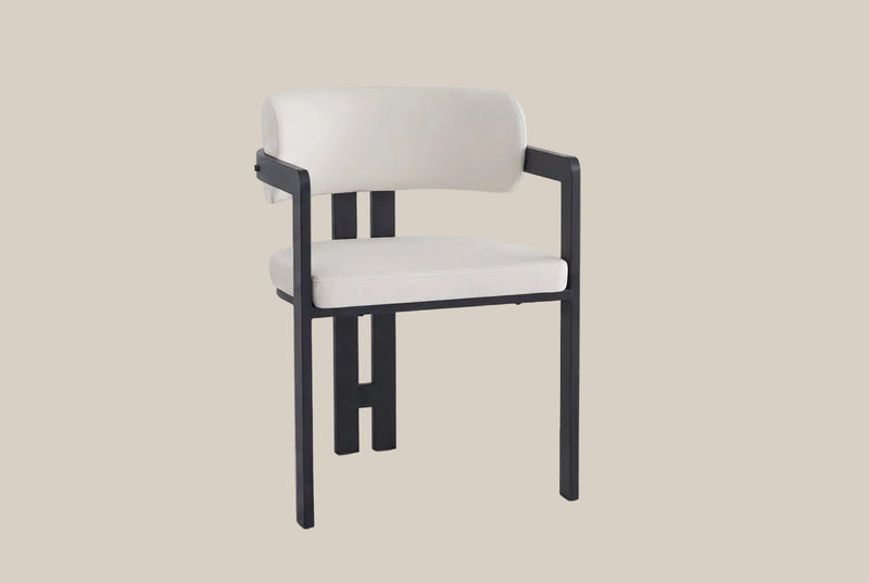 Blackwell — Chaise en velours beige, piètement métal noir