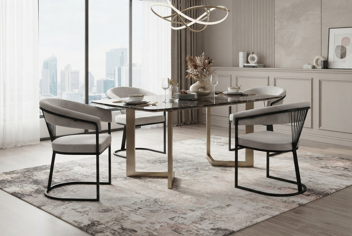 Falmere — Chaise avec accoudoirs en velours gris, piètement métal noir — vue 1
