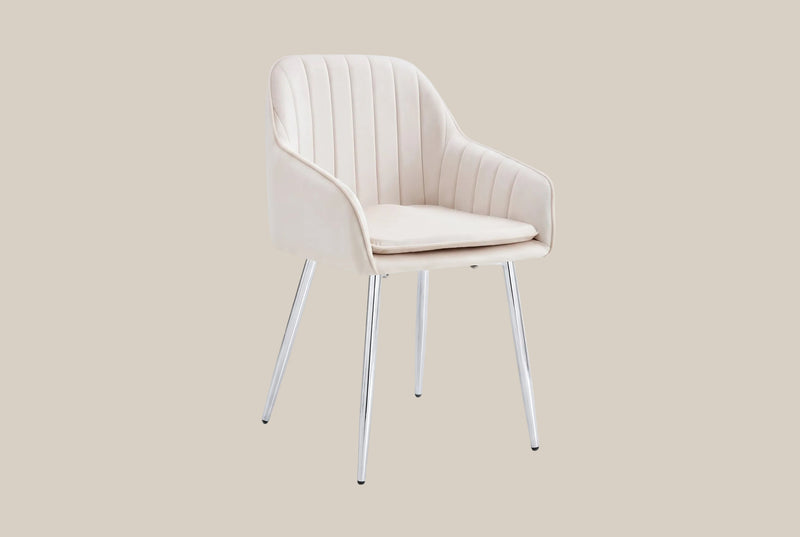 Hartley — Chaise avec accoudoirs en velours beige, piètement chromé