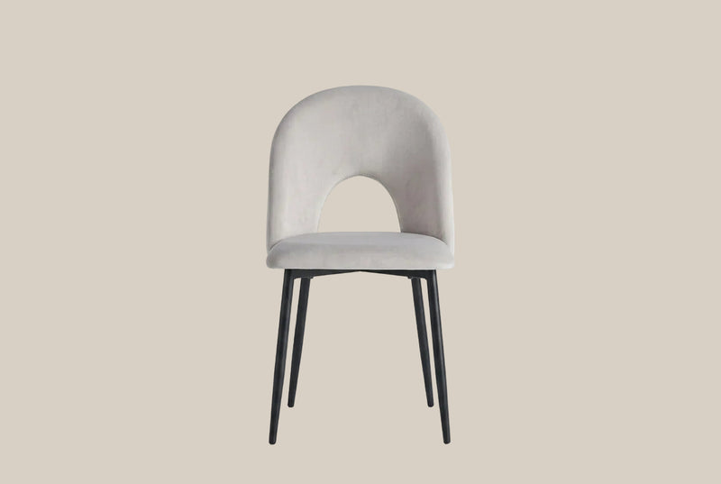 Netherby — Chaise en velours gris, piètement métal noir