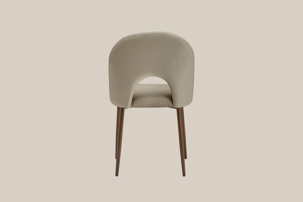 Netherby — Chaise en velours taupe, piètement effet noyer — vue 3