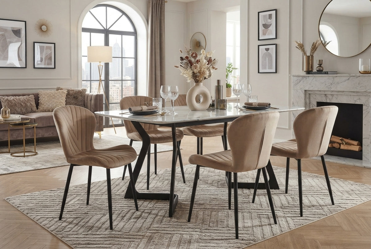 Yarrowby — Chaise en velours taupe, piètement noir — vue 1
